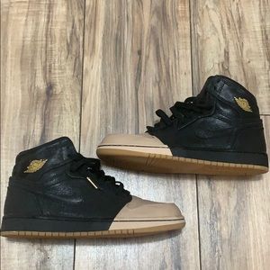 Jordan 1 women’s dipped toe sneakers size 8